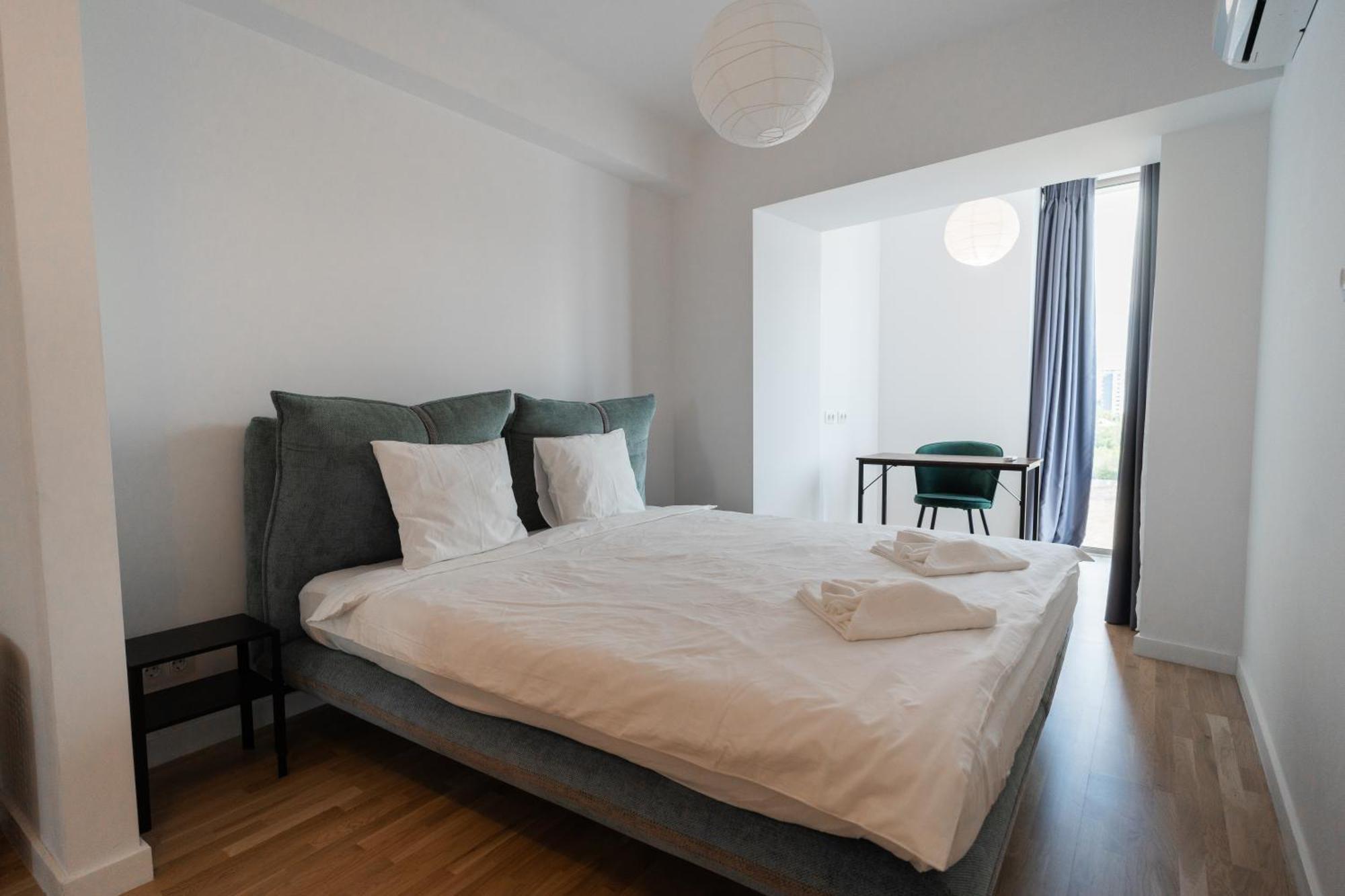 Lagoon Park Apartments With Beach View Bucharest Exterior photo